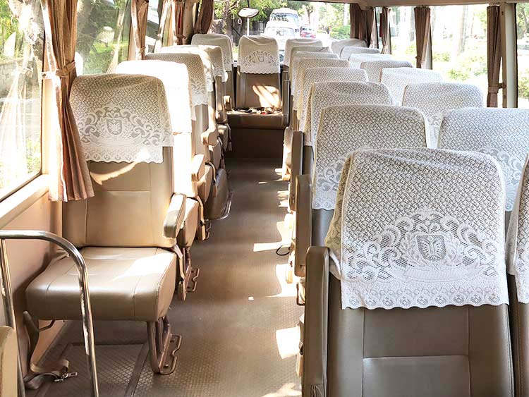 26座丰田考斯特中巴-友谊旅运